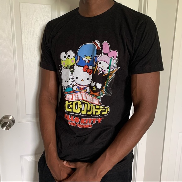 Hello Kitty Sanrio Graphic T-shirt - Picture 1 of 4